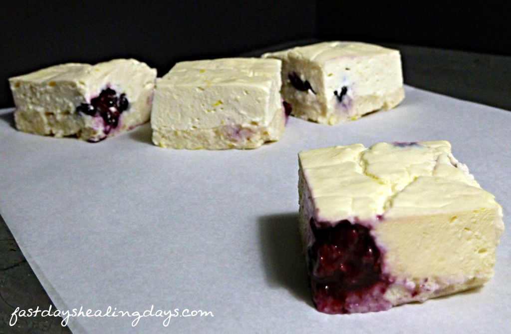 Blackberry-cheesecake-bars-3back