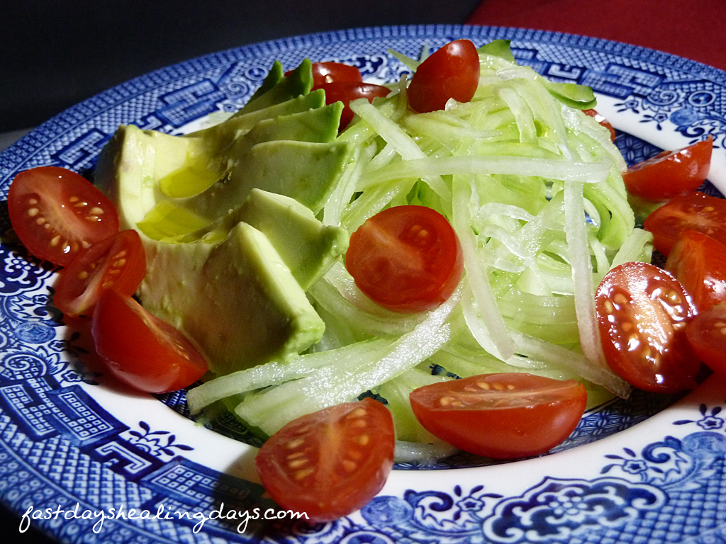 cucumber-tomato-avocado-salad-close