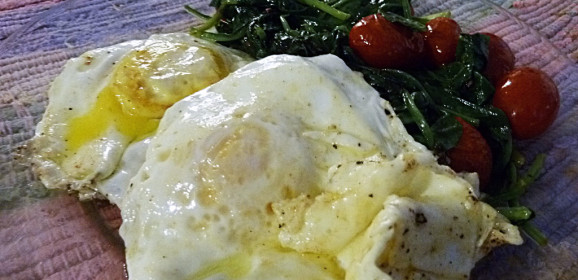 Fast Day Meal Plan | BRINNER | Fried Eggs With Spinach & Tomatoes & Southern Biscuit